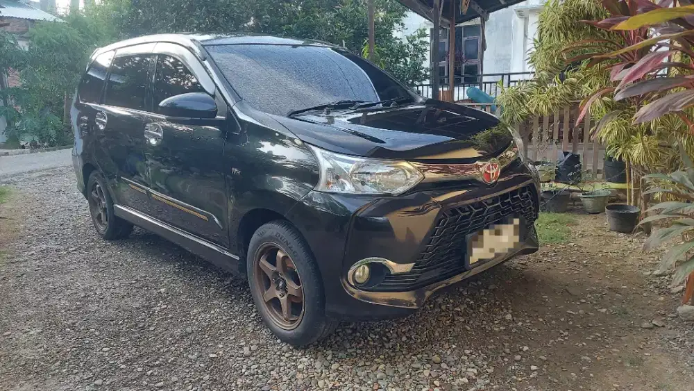 Toyota Avanza Veloz 1.3 MT