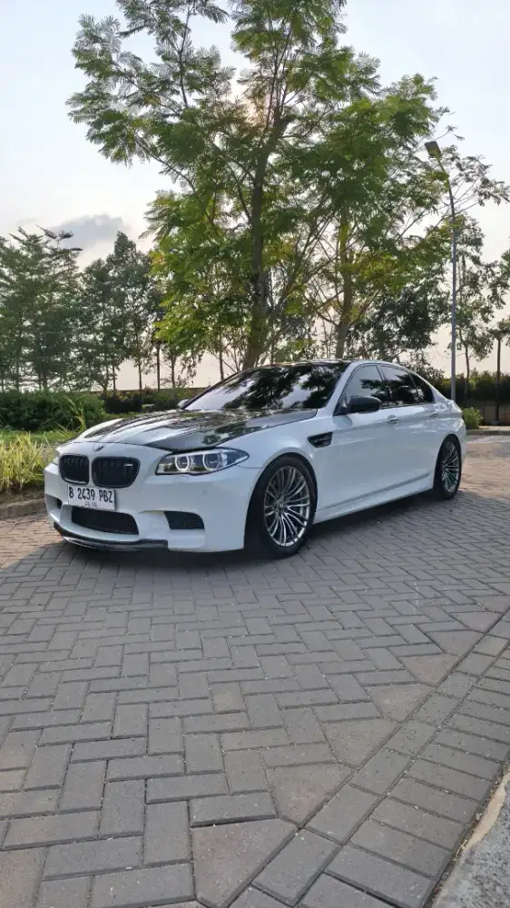 BMW M5 LCI 2014 NIK 2013 Low KM E63 RS6 Cayman Carrera Boxster