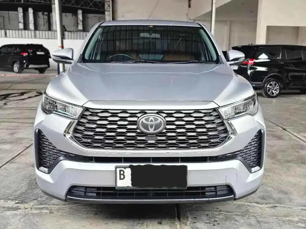 Baru 26rban Innova Zenix 2.0 G AT Matic 2023 Silver Mulus Siap Pakai