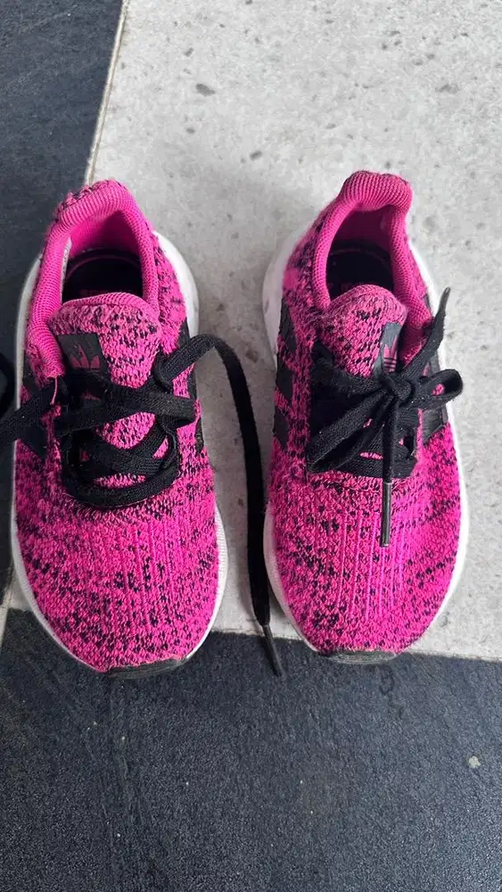 sepatu anak adidas original