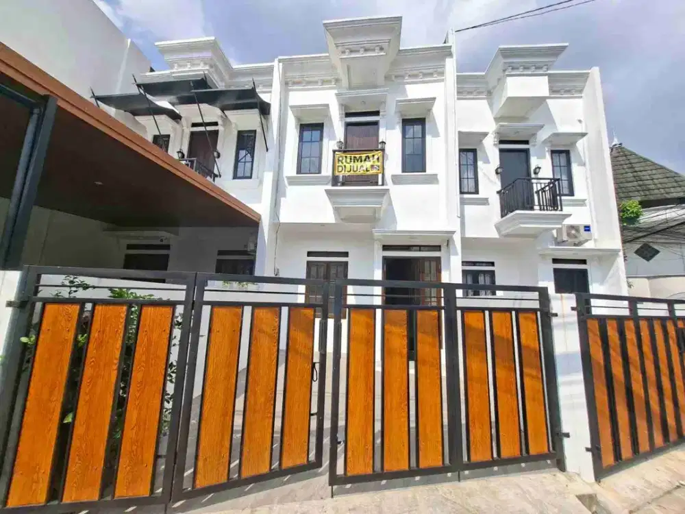 di jual rumah 2 lantai lokasi strategis di jagakarsa
