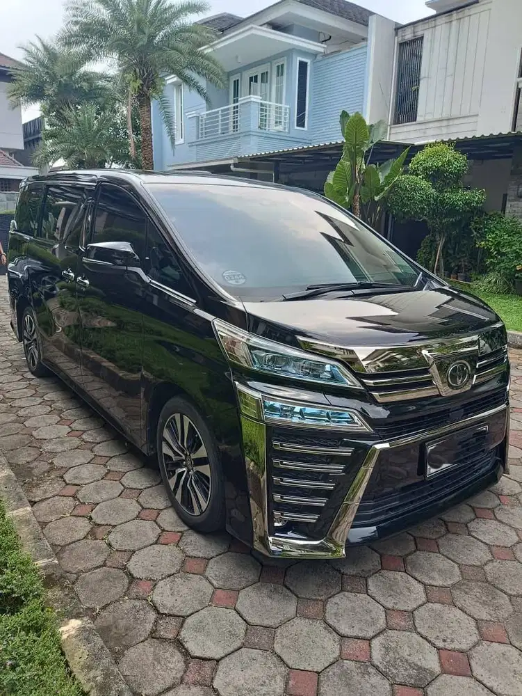 TOYOTA VELLFIRE 2.5 G-AT 2022