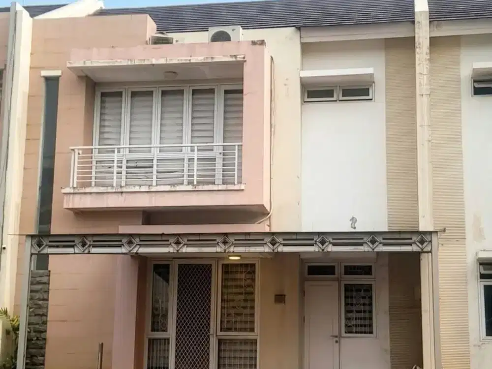 Dijual Cepat Rumah 2 Lantai dekat Stasiun di Paradise Resort City, Tangerang Selatan