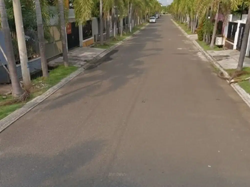 Rumah Siap Huni di Cluster Aralia Harapan Indah Bekasi Semi Furnish