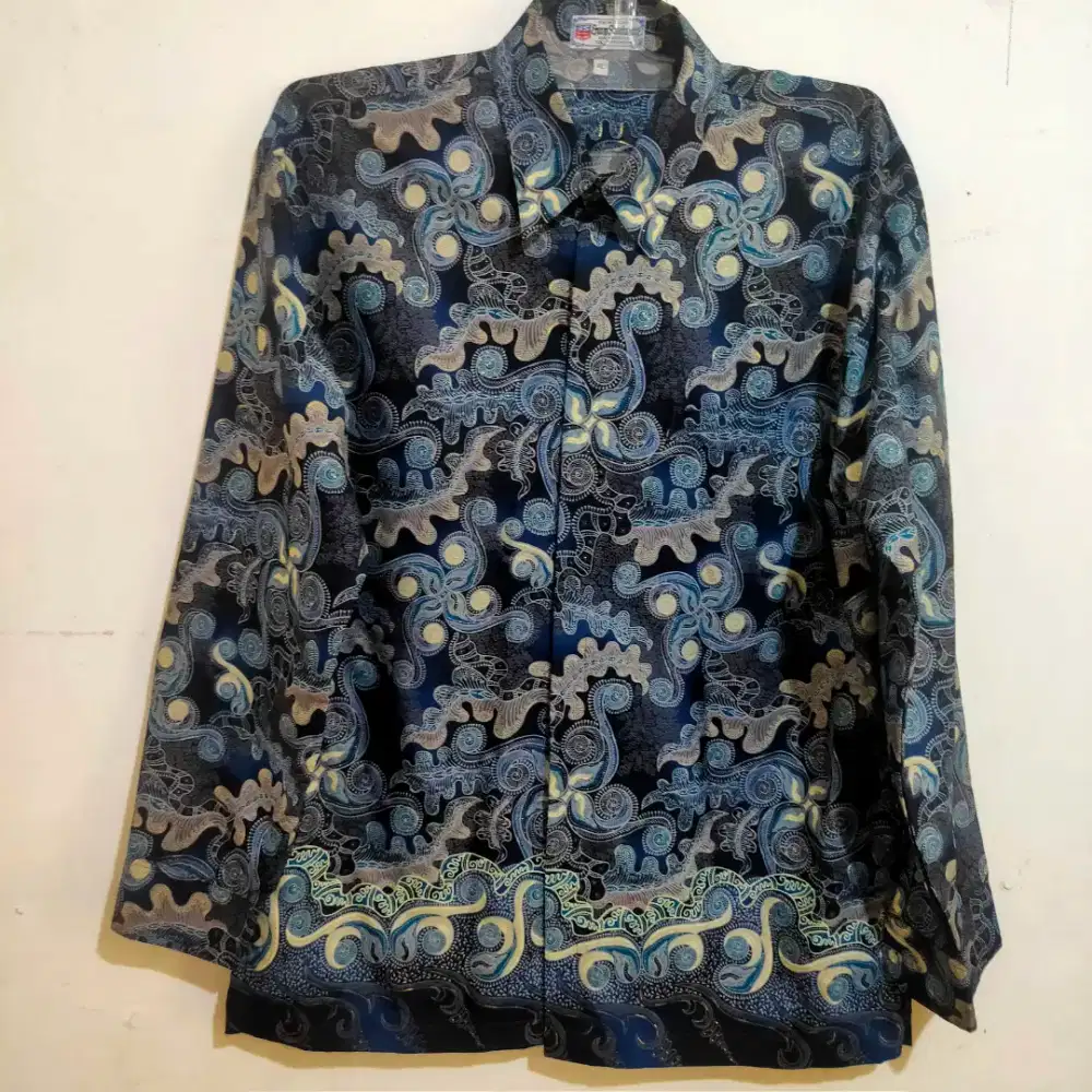 JUAL BATIK HALUS SOLO ENAM SAUDARA 2 LIKE NEW