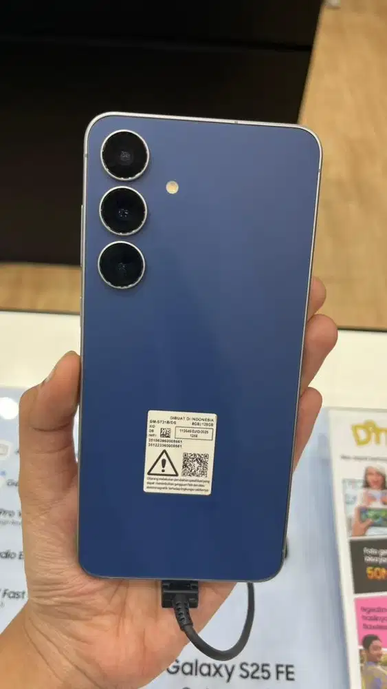 SAMSUNG GALAXY S25 FE