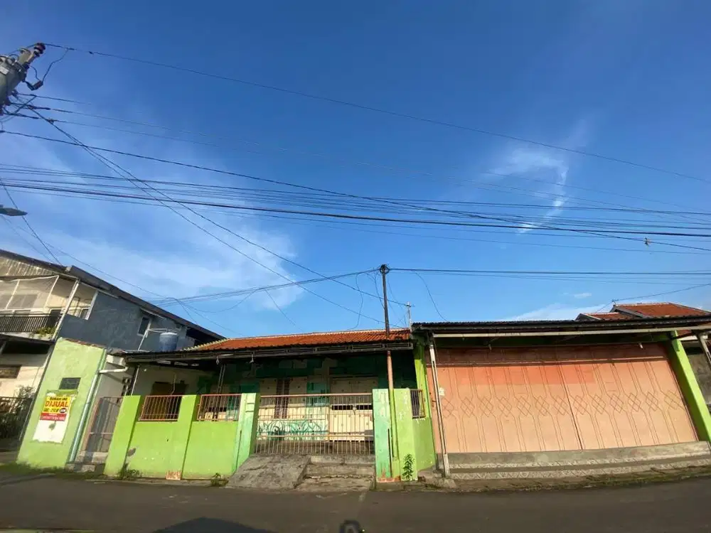 Dijual rumah ex rumah makan