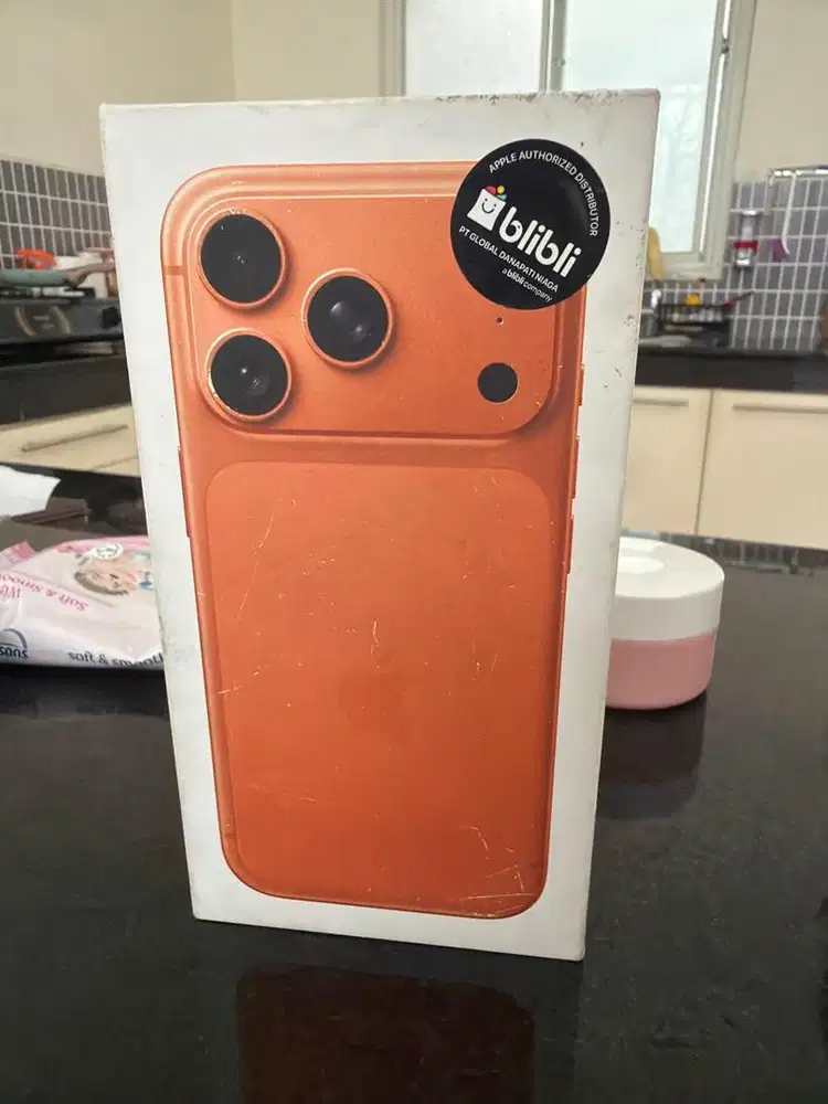 Apple iphone 17 pro 256 garansi indo