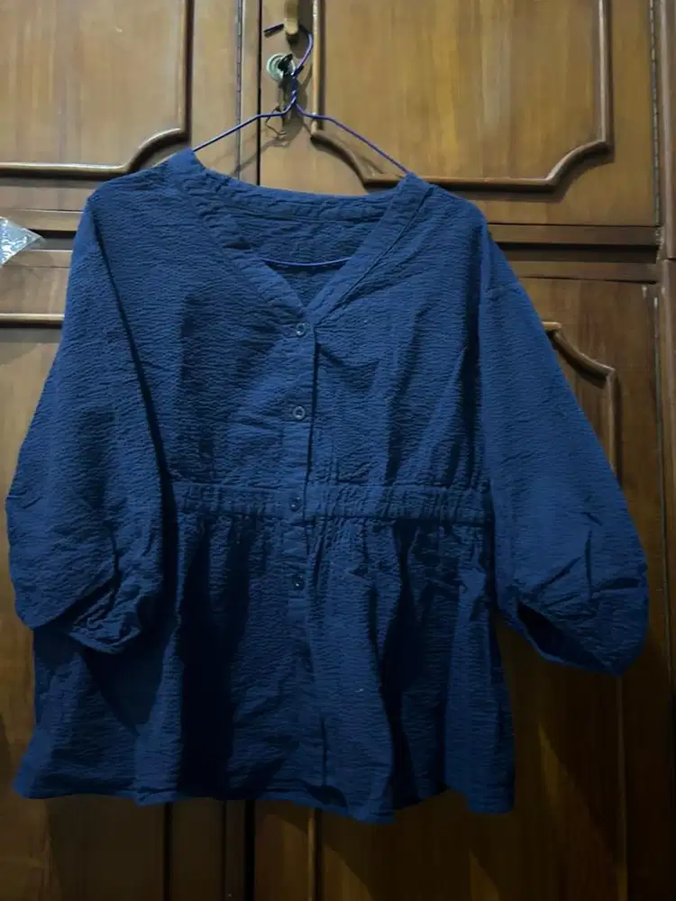 Baju sudah tidak dipakai lagi