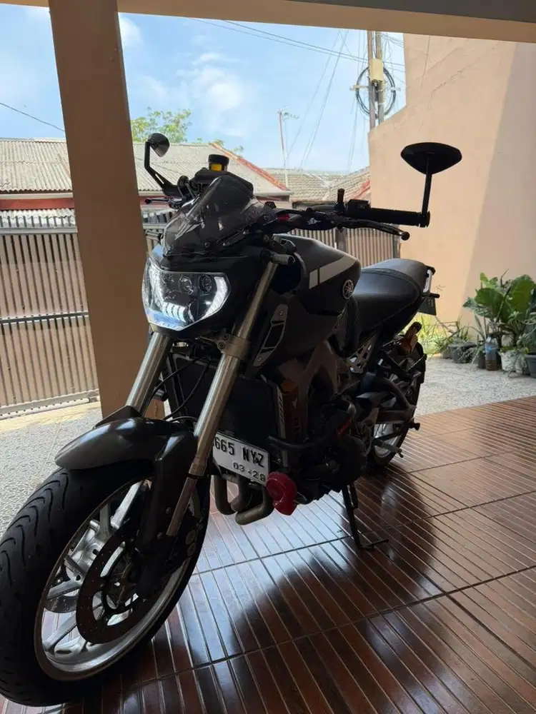 YAMAHA MT 09 2015