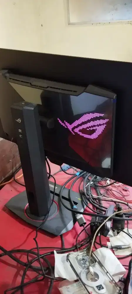 Monitor asus rog strix 27 qd oled 2k 240hz