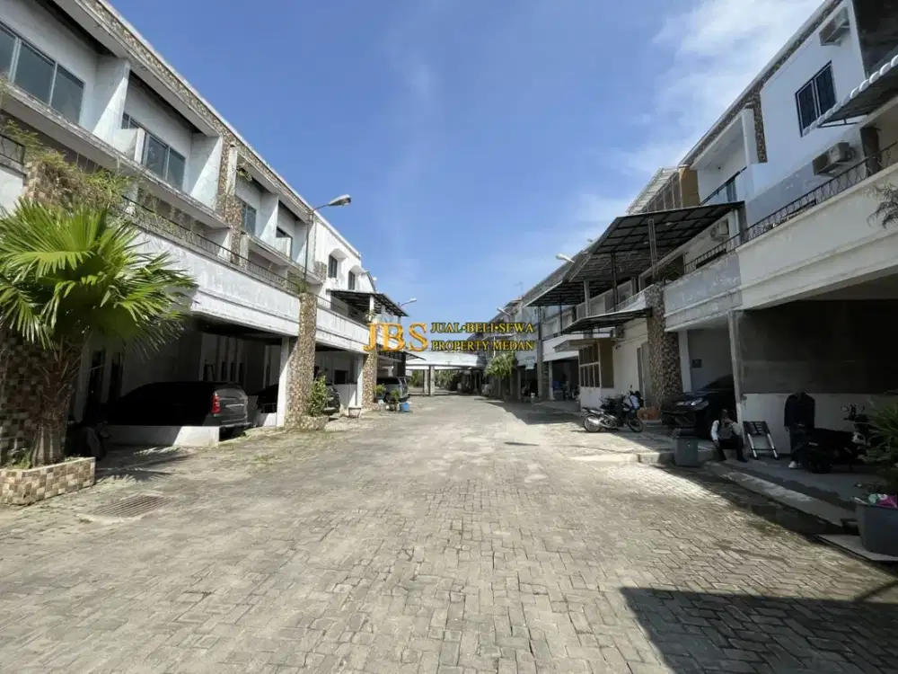 Dijual Rumah 3 Tingkat di Komplek Lacoste Paradise - Medan Jalan Sunggal