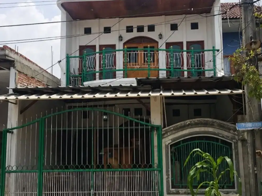 Rumah Besar 2,5 Lantai Di Taman Harapan Baru Bekasi