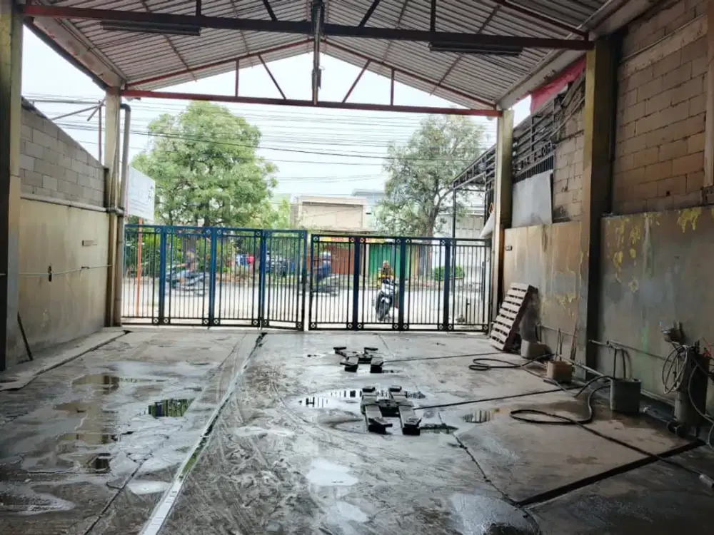 Dijual Tempat Usaha Cucian Mobil Permata Tangerang