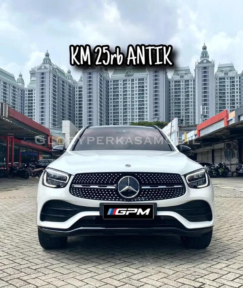 Mercedes Benz GLC200 AMG Night Edition 2022/ 2023 KM 25rb ANTIK
