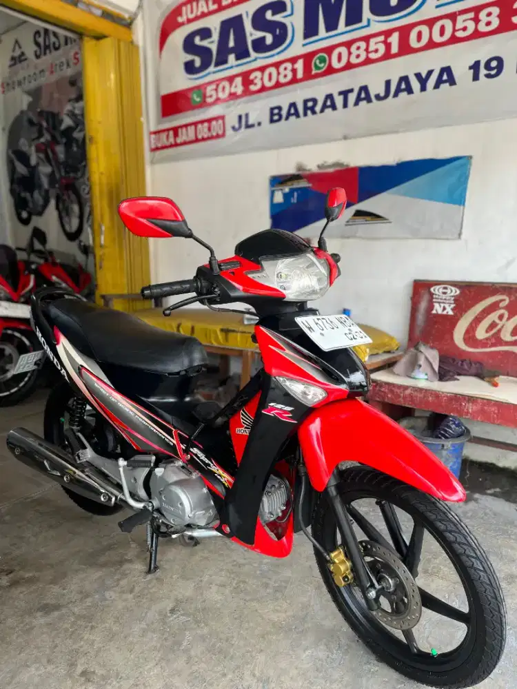 HONDA SUPRA X 125 CW 2006 SAS MOTOR JL BARATA JAYA 19 NO 5
