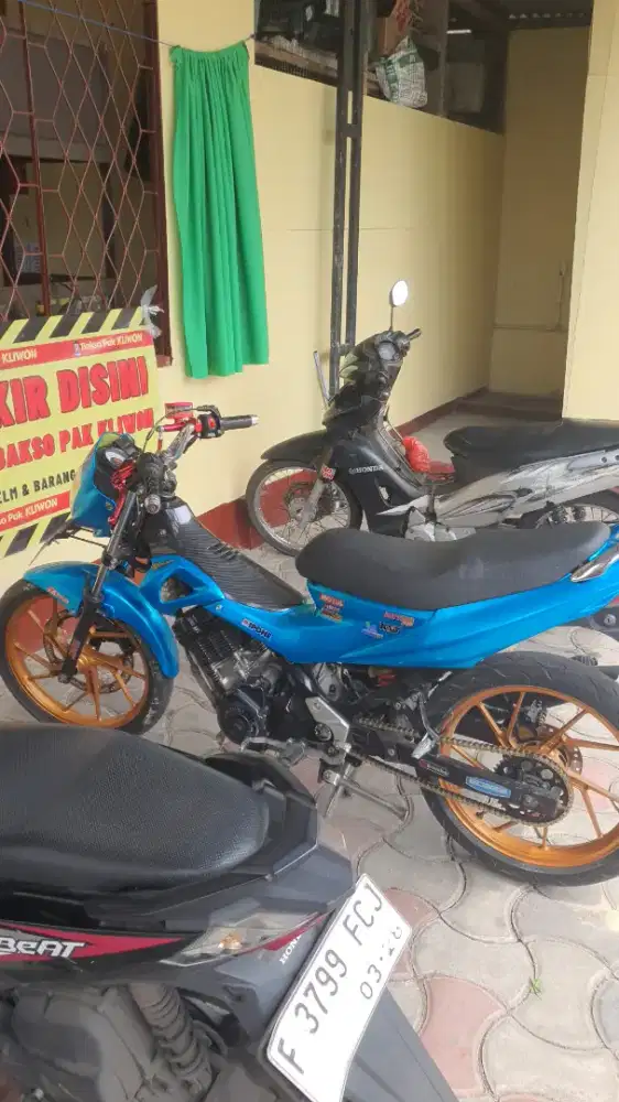 Satria fu 150 karbu 2015