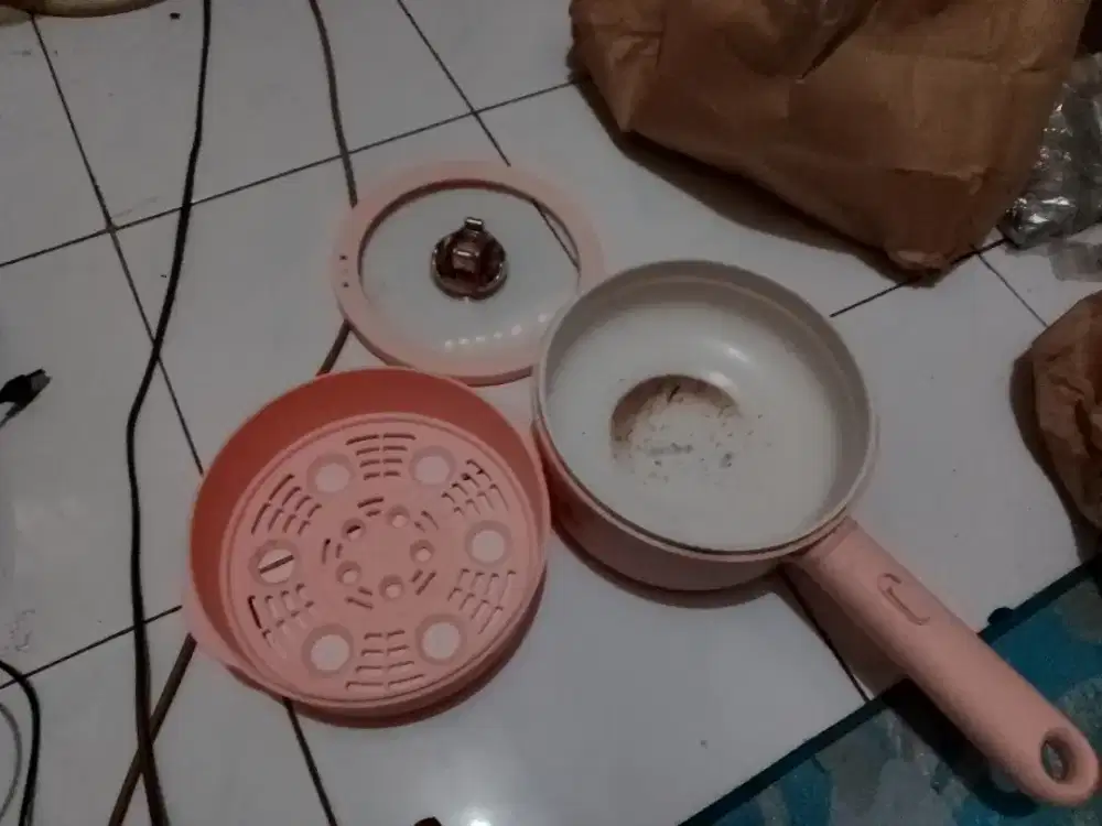 Jual murah meriah 4 item + bonus 2 item ( fix beli) bisa nego