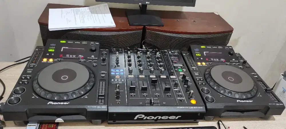 Sett Alat DJ Pro