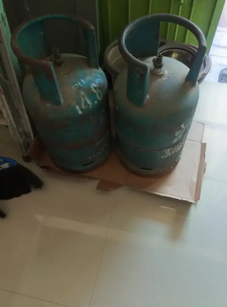 Tabung LPG 12 kg kosong