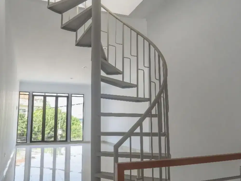 DIJUAL RUKO LOKASI GUNUNG BATU BANDUNG STRATEGIS DAKOTA, TOL PASTEUR, UNIV MARNAT