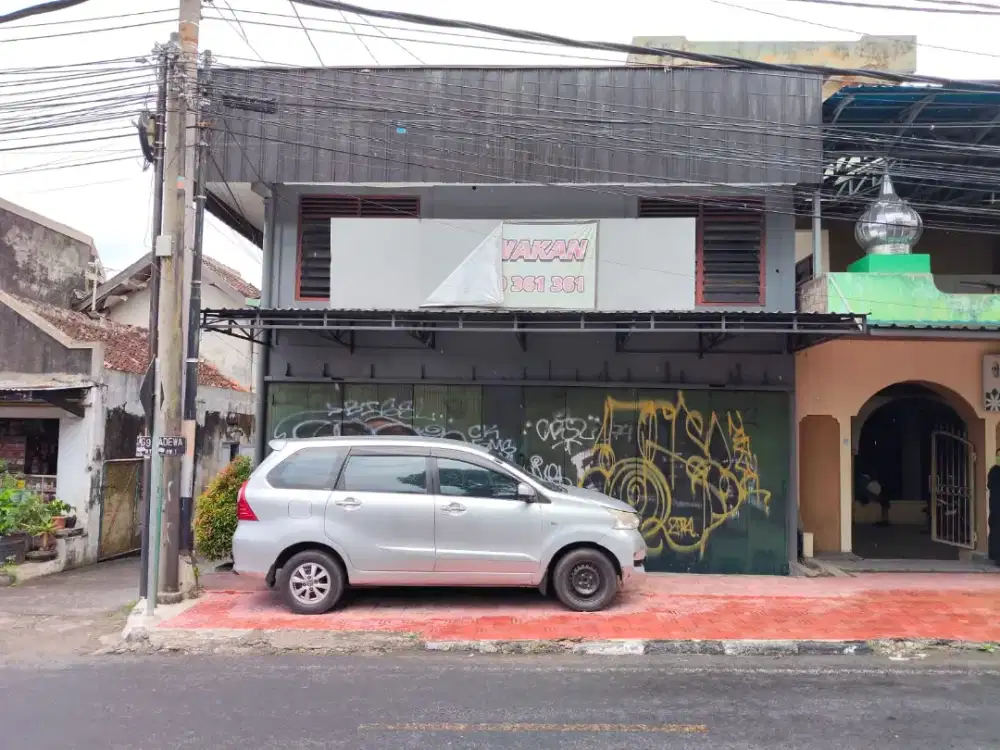 Ruko strategis pinggir jalan mt haryono Mantrijeron Yogyakarta