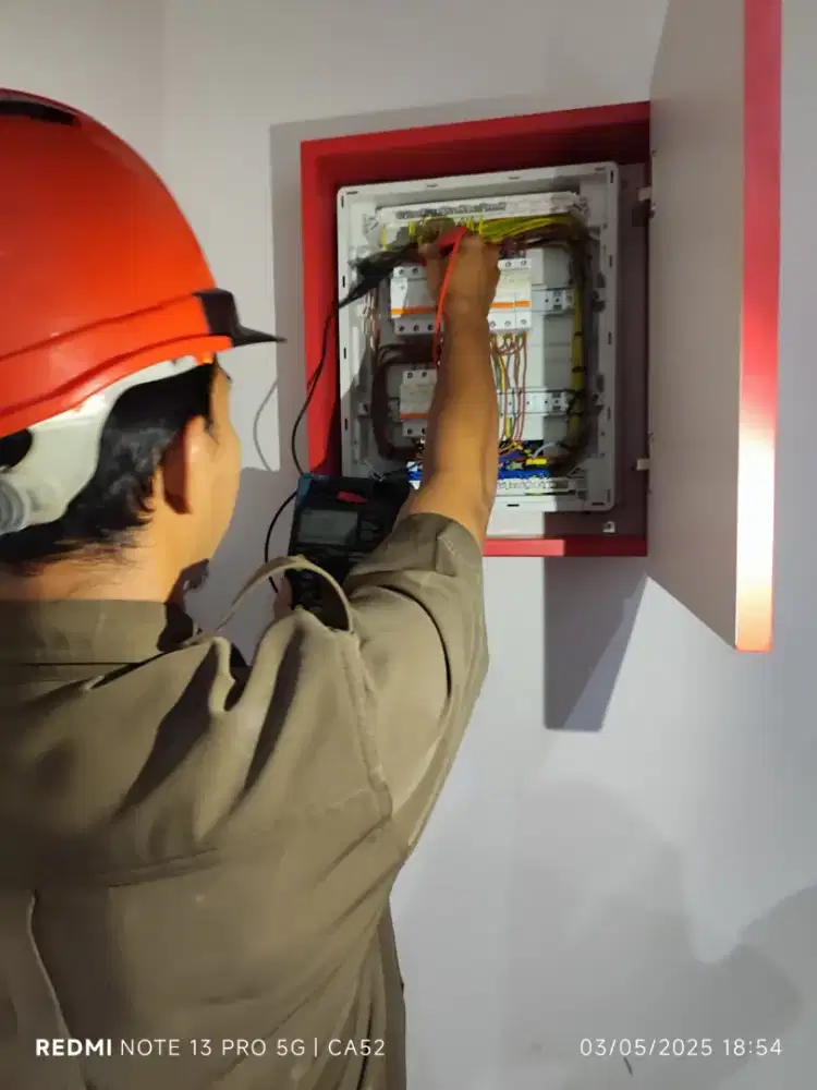 Teknisi listrik, elektronik, pompa satelit, jetpump dll