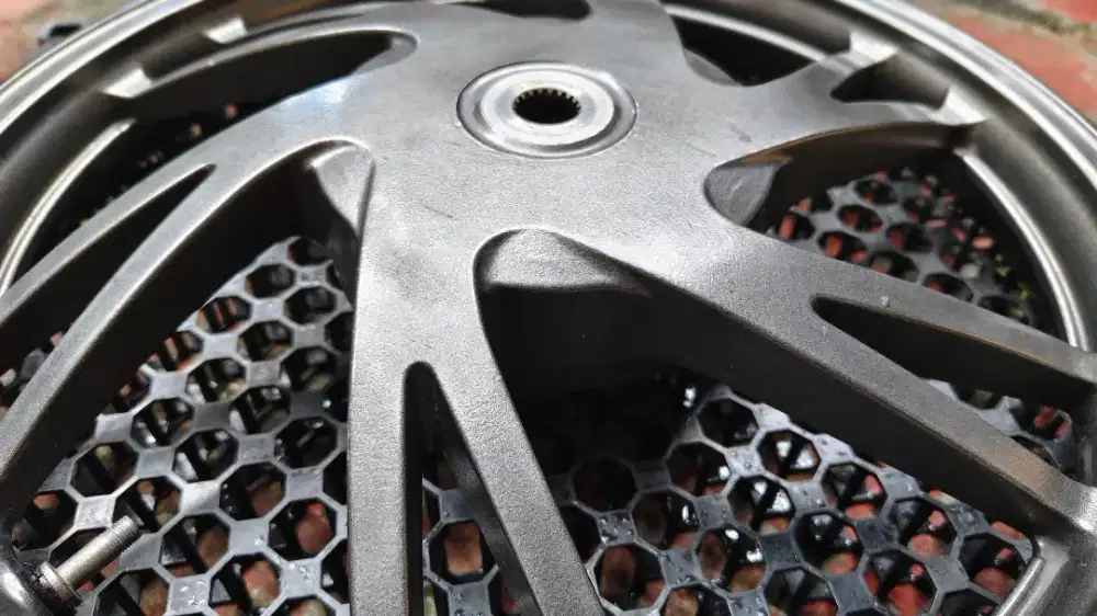 Velg belakang Suzuki Skywave Original - Bekas