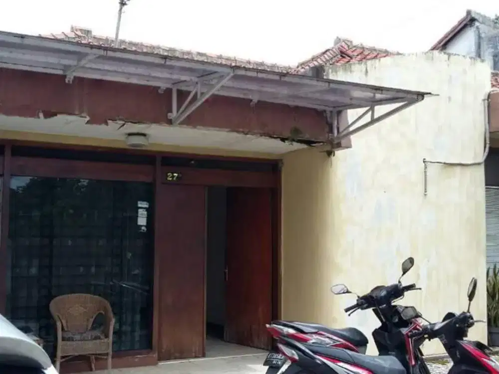 Rumah Lama Terawat Siap Huni Strategis di Turangga Kota Bandung
