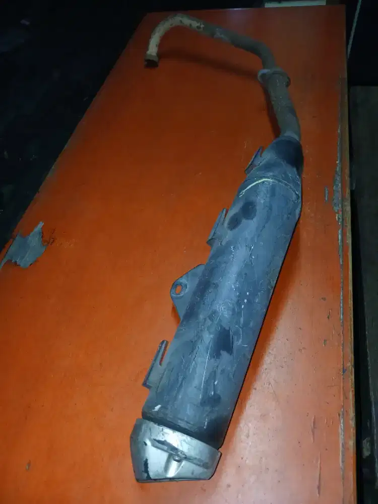 Knalpot vixion motornya sudah kejual