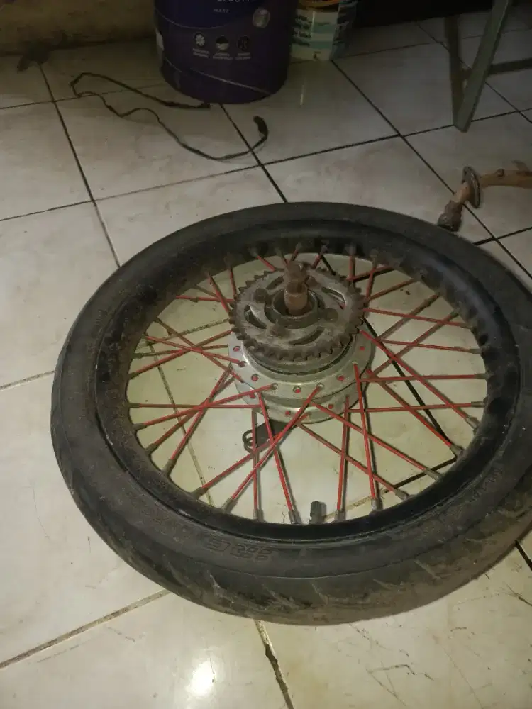 velg supra 125 jual set belakang saja