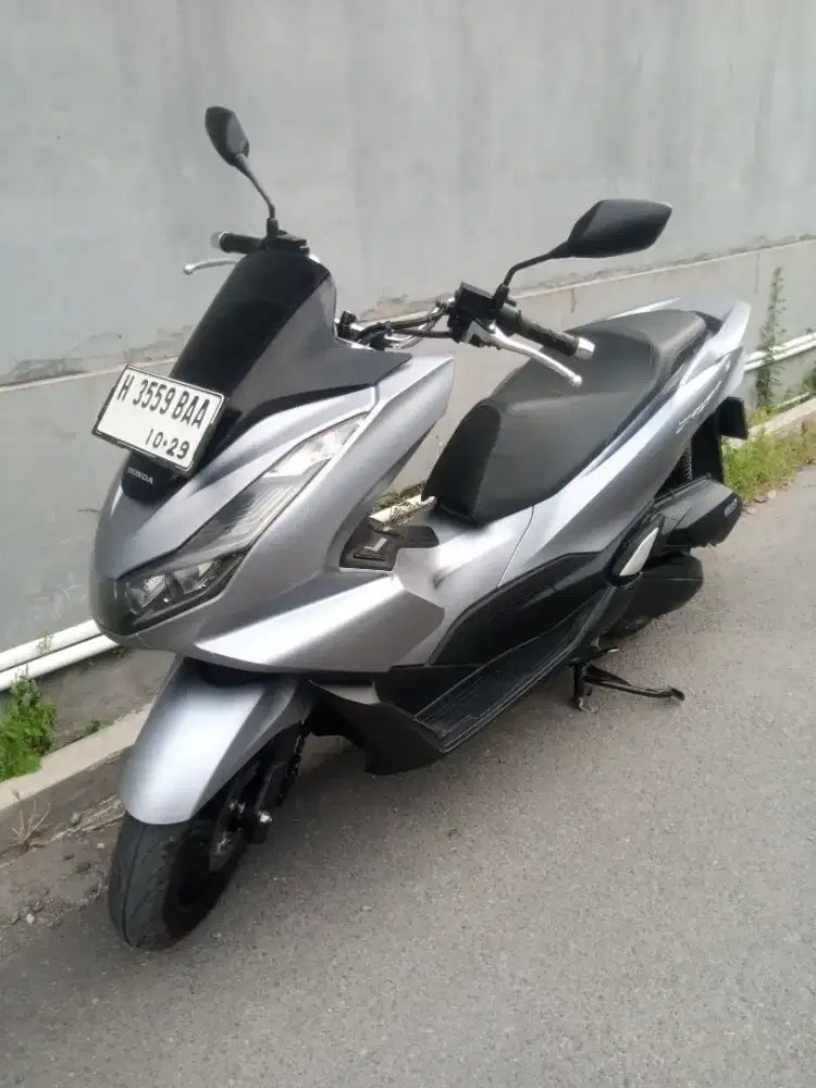 Honda PCX 160 2024 Silver