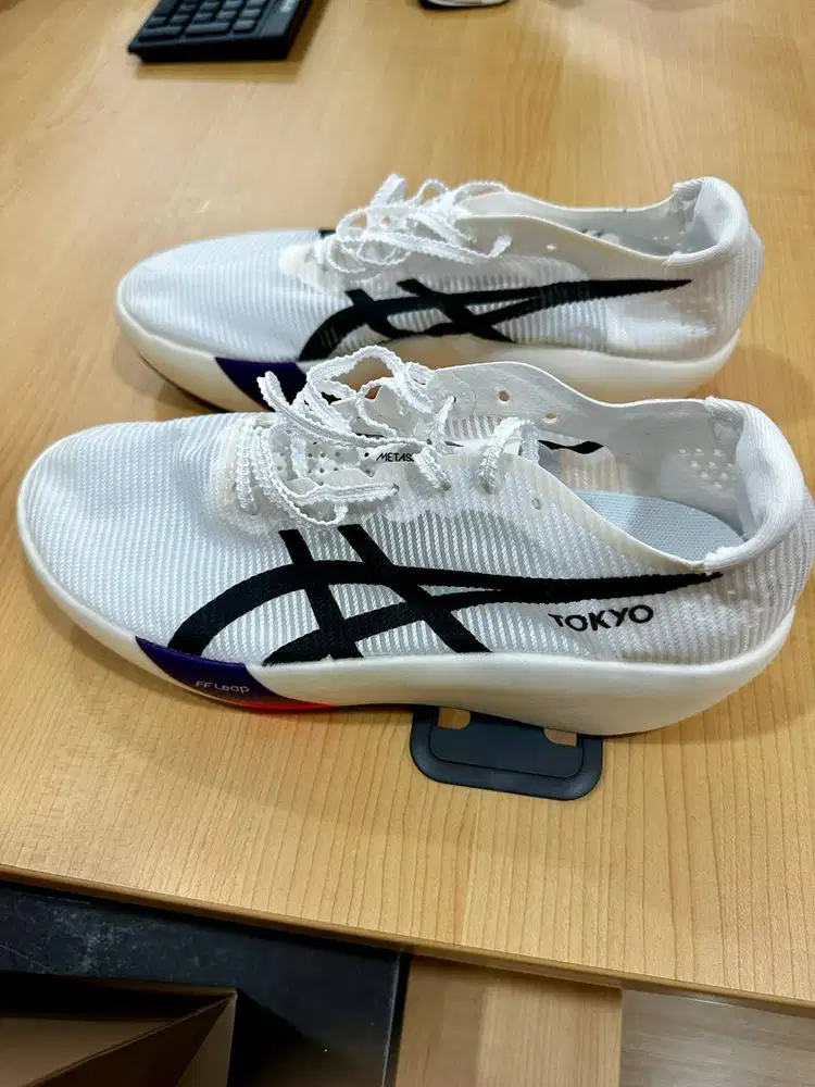 ORI ASICS METASPEED SKY - Size 43,5