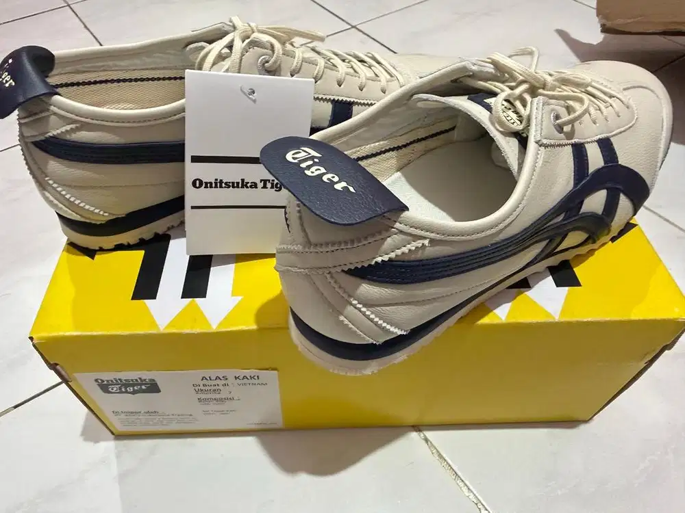 [NEW] Onitsuka Tiger Mexico 66 SD Birch Peacoat Size 40