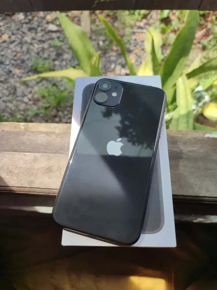 IPHONE 11 64 GB INTER.
