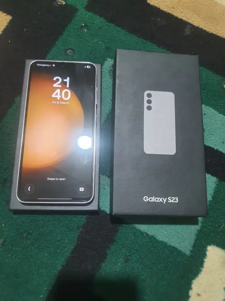 Samsung galaxy S23 ram 8/256 only