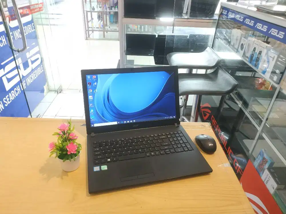 LAPTOP TINGGAL PAKE ACER TRAVELMATE P2510 CORE i5 GEN 8 NVIDIA GEFORCE