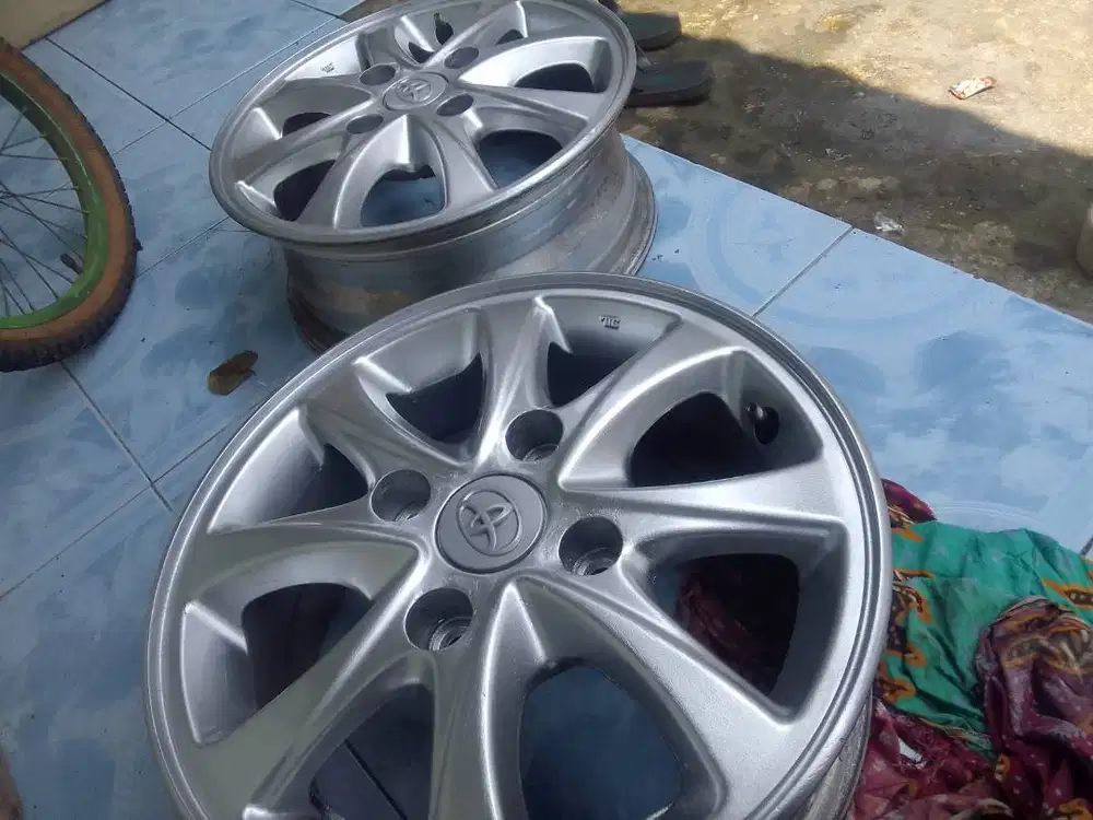 Di jual pelek 4 pcs ring 14  4x114
