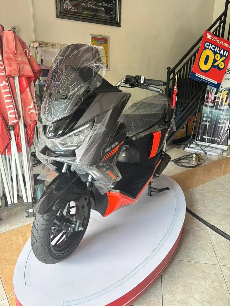 POLYTRON FOX 350 2025