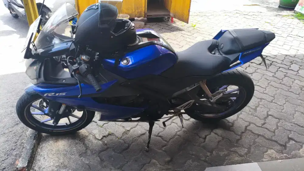 Yamaha r15 v3 tahun 2019