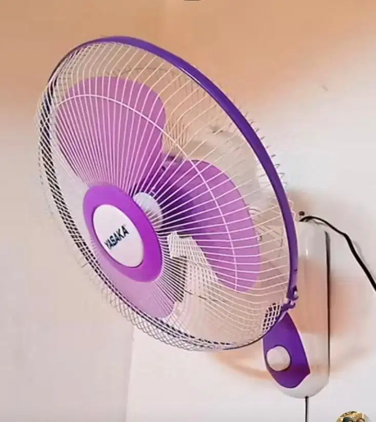Kipas angin yasaka 16 inch