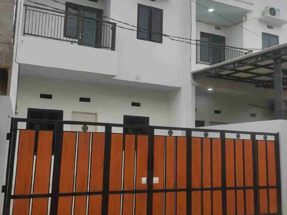 Dijual rumah baru siap huni di kalisari jakarta timur