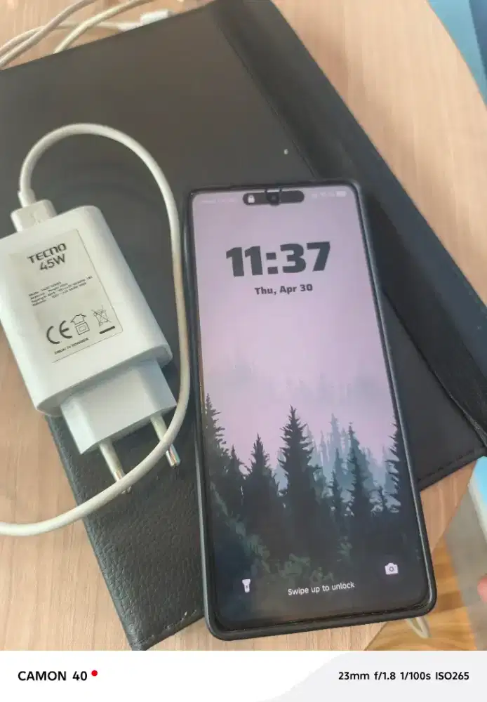Tecno Camon 40 8/128 like new