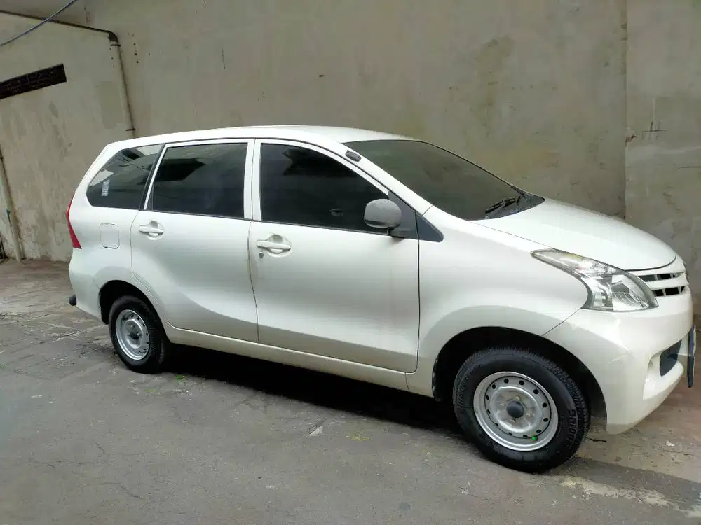 Mobil Xenia Bagus, Sangat terawat, Minim Pemakaian