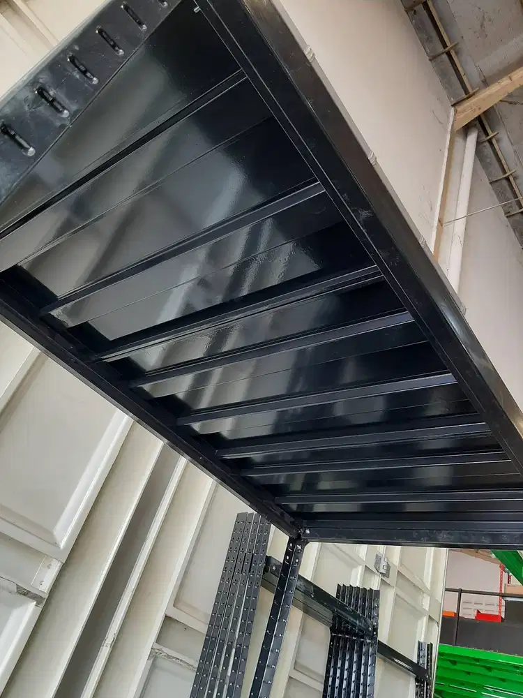 RAK SIKU LUBANG HARGA TERJANGKAU BAHAN PLAT BESI PREMIUM