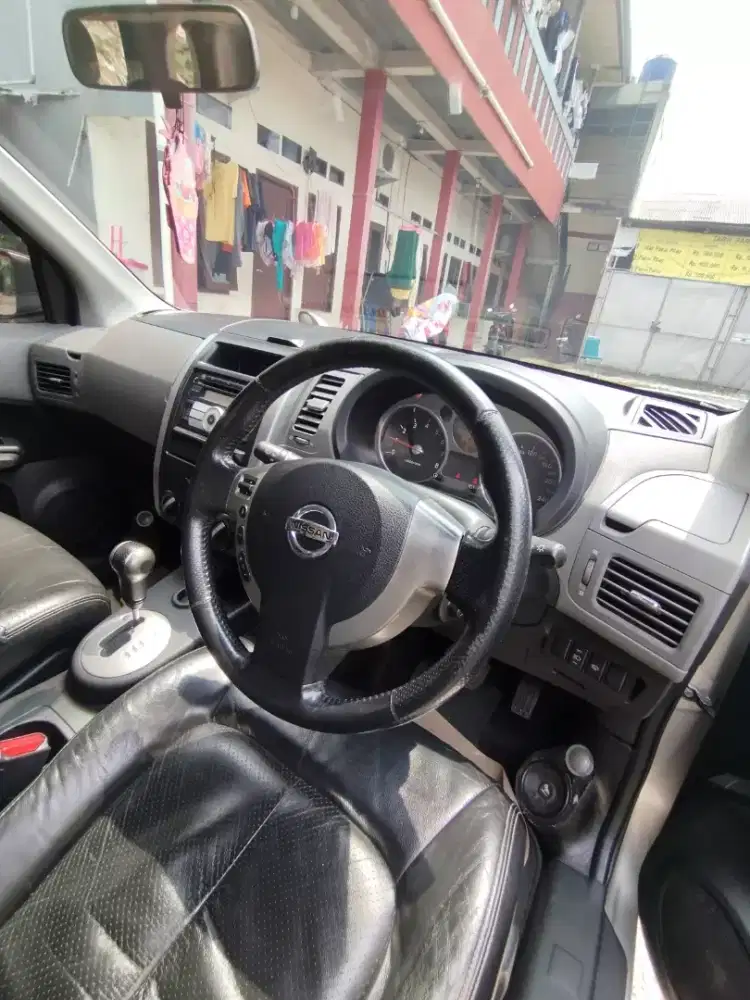 Nissan X-Trail tahun 2008