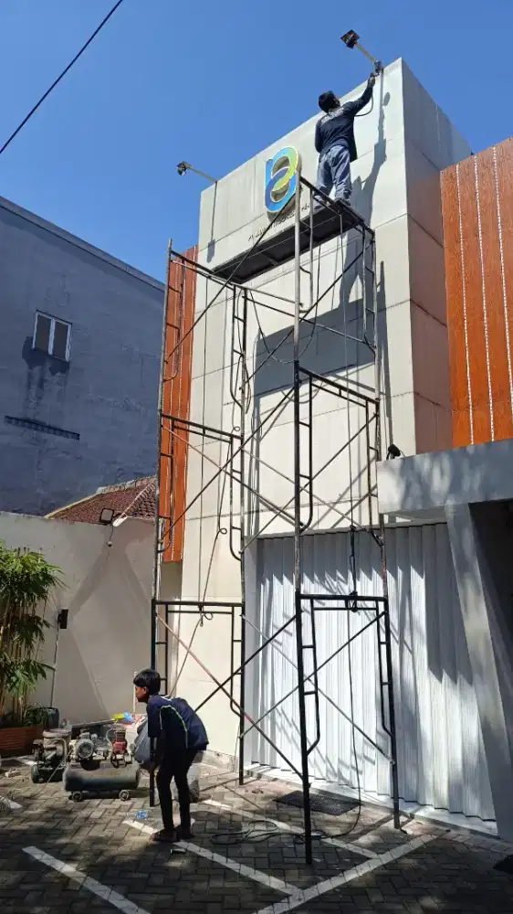 Jasa Tukang Cat, Bangun Rumah & Renovasi