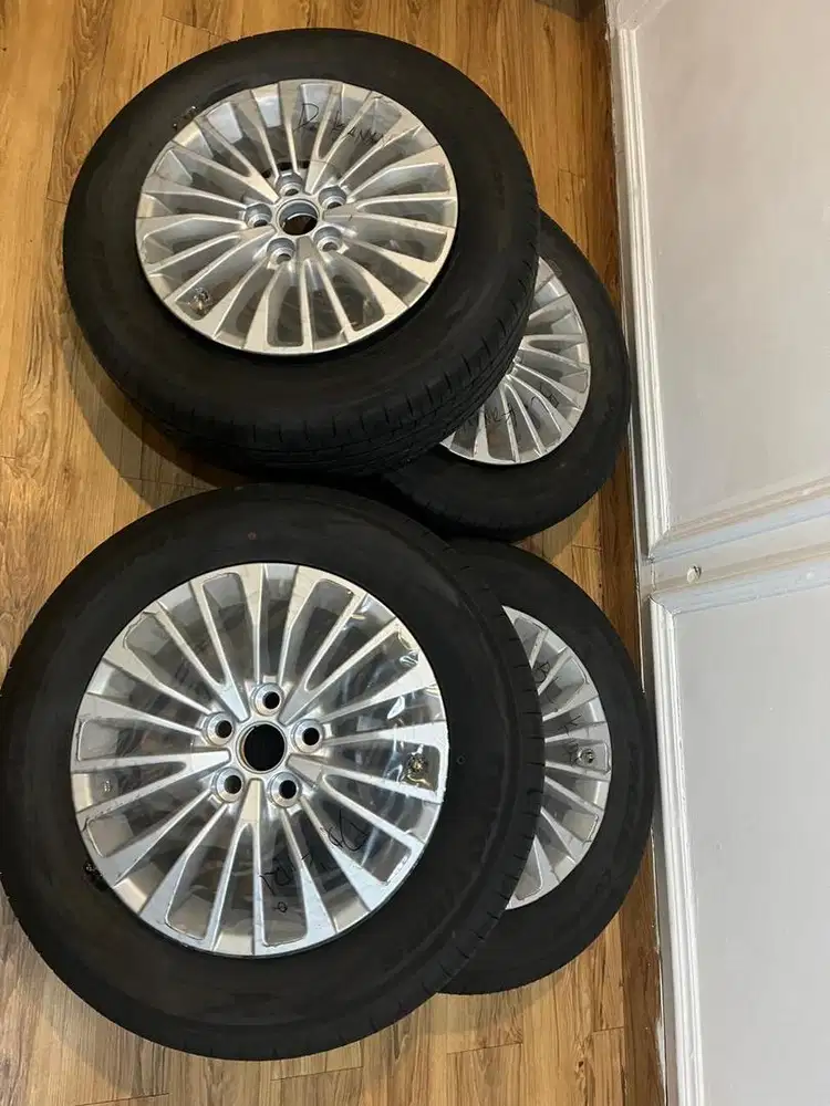 Dijual Velg Alphard XE 2026 ORI 100%