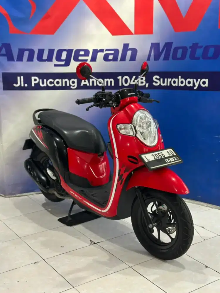 Honda Scoopy Sporty, Low KM.