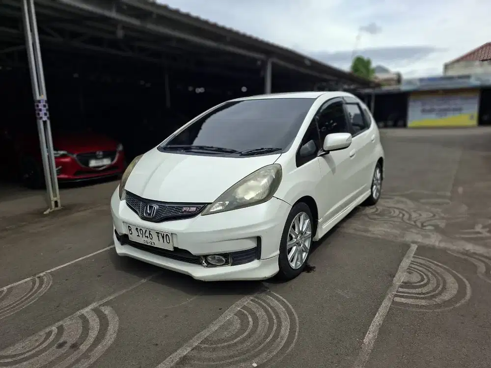 HONDA JAZZ GE8 2014 MATIC